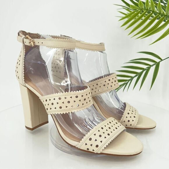 Botkier Gemi Sandals Women's Size 9.5 Ivory Cream Leather Block Heel Shoes - Picture 2 of 16